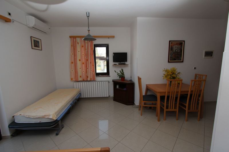 Apartments Villa Mara Ровинь Экстерьер фото