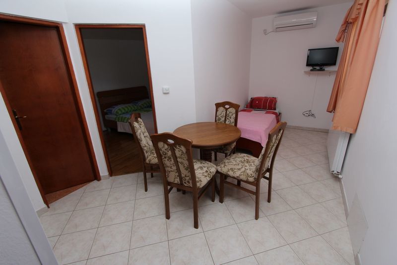 Apartments Villa Mara Ровинь Экстерьер фото